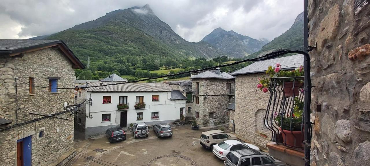 埃里斯特Casa De La Marmota别墅 外观 照片